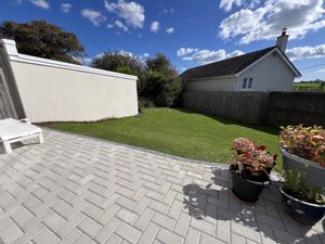 Photo 25- click for photo gallery